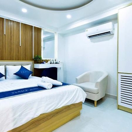 Venice 1 Hotel Хошимин Екстериор снимка